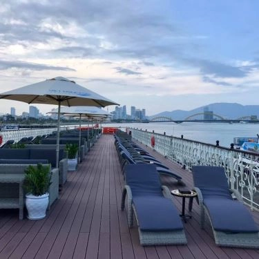 Tổng hợp- Nhà Hàng Du Thuyền - RV. Han Princess Cruise