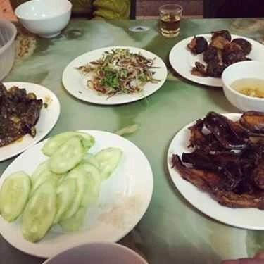 Món ăn- Sam Bà Tỵ