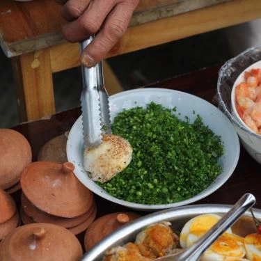 Tổng hợp- Quán Ăn Sari - Bánh Căn & Bánh Flan