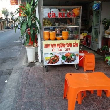 Không gian- Quán Ăn Tùy Duyên - Bún Thịt Nướng & Cà Ri Gà