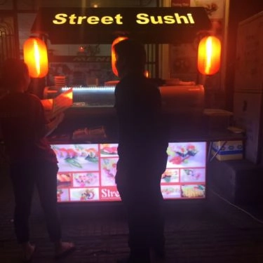Tổng hợp- Quán Ăn Street Sushi - Trần Hưng Đạo
