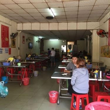 Không gian- Quán Ăn Sủi Cảo & Mì Vịt Tiềm - Tỉnh Lộ 10