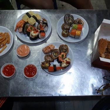Món ăn- Quán Ăn Sushi Gõ Đeee