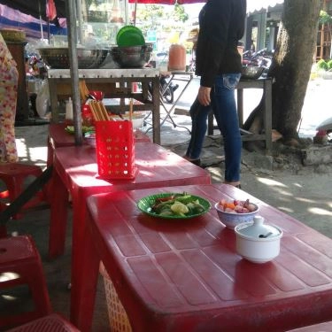Không gian- Quán Ăn Tâm - Bún Riêu Cua & Thịt Chả