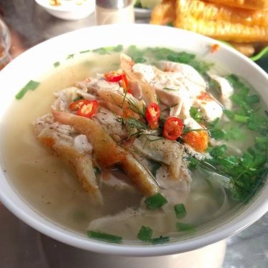Món ăn- Quán Ăn Tám Râu - Phở Gà Ta & Bún Miến Trộn Vịt Quay