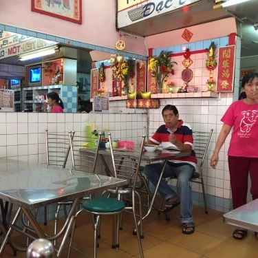 Không gian- Quán Ăn Tân Lạc Viên - Hủ Tiếu Nam Vang