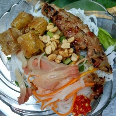 Món ăn- Quán Ăn Taro - Bún Thịt Nướng & Bánh Mì Hấp