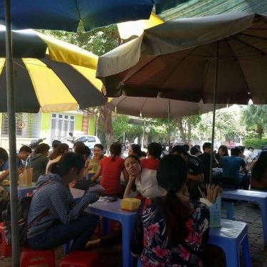 Không gian- Quán Ăn Thắng Kòi - Bún Đậu & Lẩu Nướng