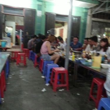 Không gian- Quán Ăn Thắng Vịt - Vịt Cỏ Vân Đình
