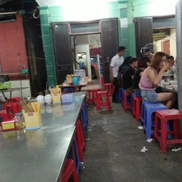 Không gian- Quán Ăn Thắng Vịt - Vịt Cỏ Vân Đình