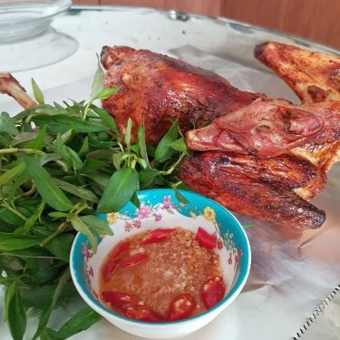 Món ăn- Quán Ăn Thanh Thảo - Gà Nướng Lu Gia Truyền