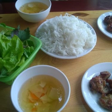 Món ăn- Quán Ăn Thảo Chi - Bún Hải Sản & Bún Chả Quạt Ninh Bình