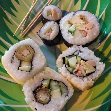 Món ăn- Quán Ăn Sushi Viên 1K - The Moon