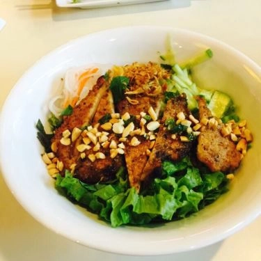 Món ăn- Quán Ăn The Roll - Hương Vị Huế
