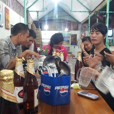 Tổng hợp- Quán Ăn Thỏ Vàng Quán - Món Nhậu Bình Dân