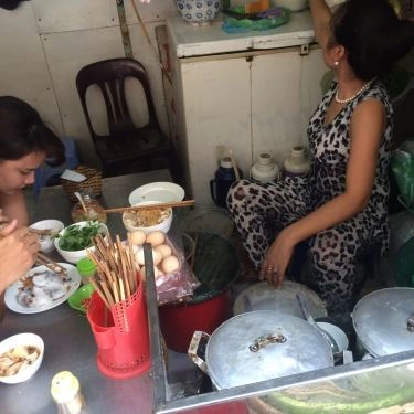 Tổng hợp- Quán Ăn Thoan - Chả Mực & Bánh Cuốn Gia Truyền