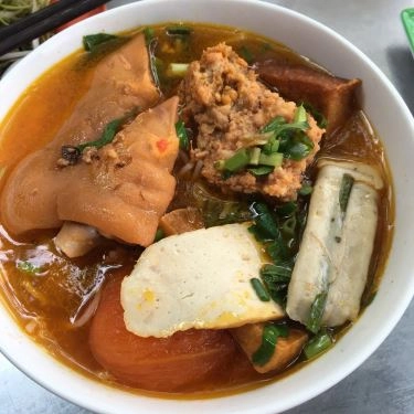 Món ăn- Quán Ăn Thu Nga - Bún Riêu Ốc Giò Chả