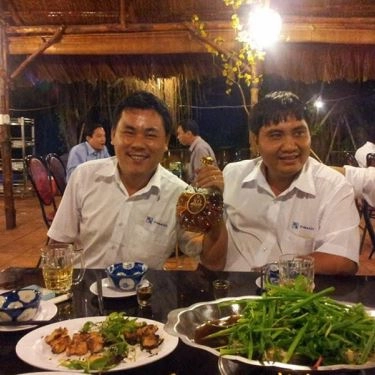 Tổng hợp- Quán Ăn Thuần Việt - Quán Ven Sông KDC Trung Sơn
