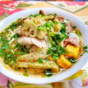 Món ăn- Quán Ăn Thuỷ Lâm Quyền Quán - Bún Cá, Bún Hải Sản & Cơm Rang