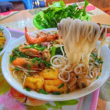 Món ăn- Quán Ăn Thuỷ Lâm Quyền Quán - Bún Cá, Bún Hải Sản & Cơm Rang