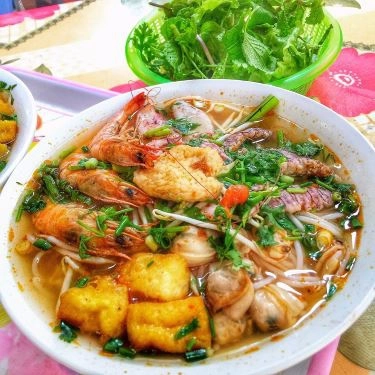 Món ăn- Quán Ăn Thuỷ Lâm Quyền Quán - Bún Cá, Bún Hải Sản & Cơm Rang