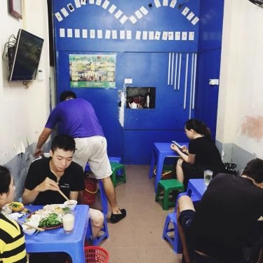 Không gian- Quán Ăn Thủy Nhàn - Bún Đậu Mẹt
