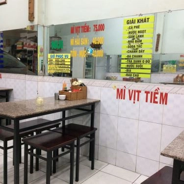 Không gian- Quán Ăn Tiệm Mì A Cánh - Thống Nhất