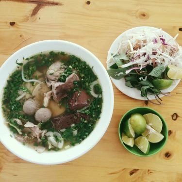 Món ăn- Quán Ăn Tiếu Lâm Quán - Bún Bò Huế