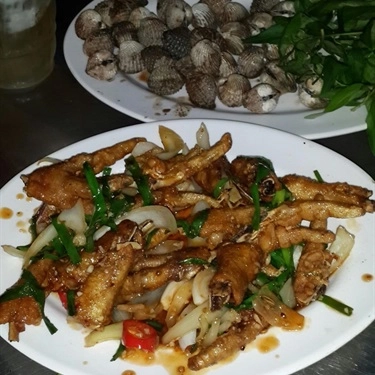 Món ăn- Quán Ăn Tình Bạn Quán - Quán Nhậu Vỉa Hè