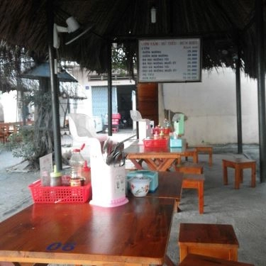 Không gian- Quán Ăn Tình Đồng Chí - Cơm & Phở