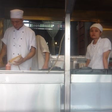 Tổng hợp- Quán Ăn Tràng Thi Restaurant - Bánh Mì Kẹp Thịt