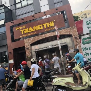 Tổng hợp- Quán Ăn Tràng Thi Restaurant - Bánh Mì Kẹp Thịt