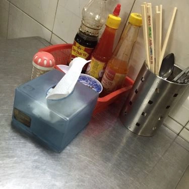 Tổng hợp- Quán Ăn Tư Kiều - Cơm Gà Xối Mỡ