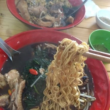 Món ăn- Quán Ăn Tùng Gà - Phở Gà & Mì Gà Tần