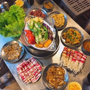 Món ăn- Quán Ăn Tuyết - Lẩu & Nướng - Trần Thái Tông