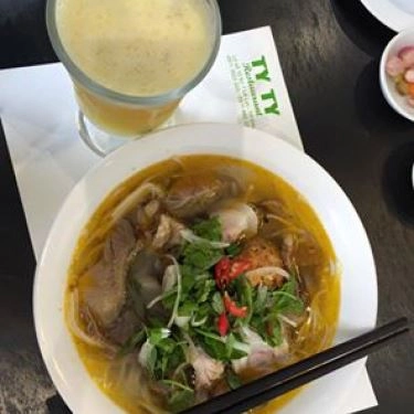 Món ăn- Nhà Hàng Ty Ty Restaurant  - Ẩm Thực Miền Trung