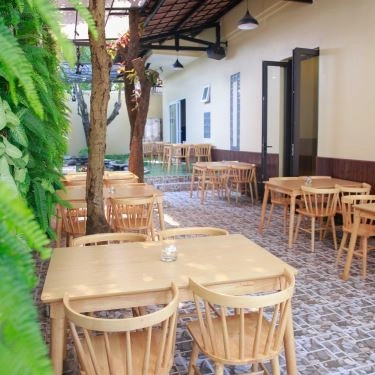 Professional- Nhà Hàng Sweet Home - Cafe & Restaurant
