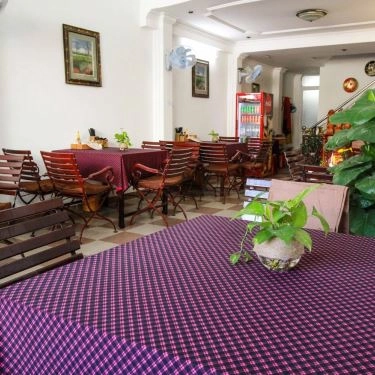 Professional- Nhà Hàng Phở Việt 150's - Bánh Tráng Thịt Heo & Mì Quảng