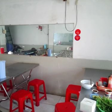 Không gian- Quán Ăn Quán Phở Ngà