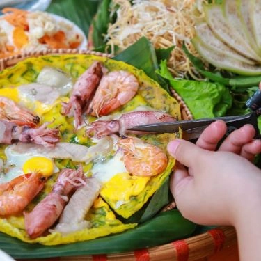 Professional- Quán Ăn Đặc Sản Mì Quảng Bà Mua - Nguyễn Văn Thoại