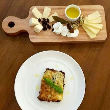 Professional- Nhà Hàng DOM - The Wine Bistro