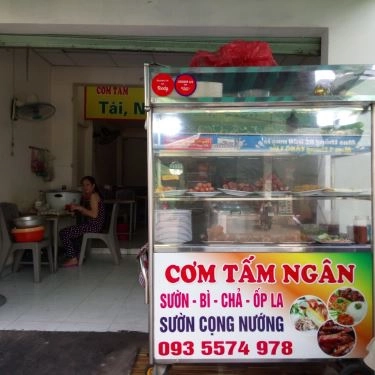 Không gian- Quán Ăn Quán Ngân - Cơm Tấm & Bò Kho