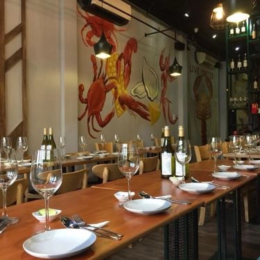 Professional- Quán Ăn Lobster Bay - Hải Sản Kiểu Mỹ