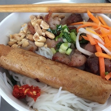 Món ăn- Quán Ăn Út Đời - Bún Thịt Nướng - Tây Thạnh