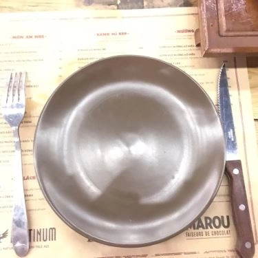 Tổng hợp- Quán Ăn Ụt Ụt Quán - Barbecue & Beer - Trường Sa