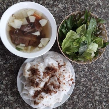 Món ăn- Quán Ăn Uyển Linh - Vịt Cỏ & Bánh Cuốn Chả