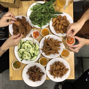 Món ăn- Quán Ăn Vâu Quán - Lẩu Thái & Chân Gà Chiên Mắm