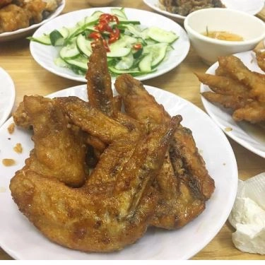 Món ăn- Quán Ăn Vâu Quán - Lẩu Thái & Chân Gà Chiên Mắm