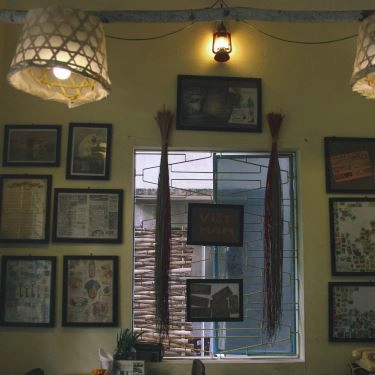 Không gian- Quán Ăn Về Nhà Có Cơm (Bếp Hên)
