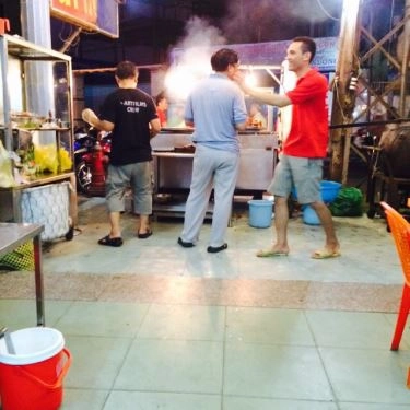 Tổng hợp- Quán Ăn Gà Nướng Lu Việt Hương - Lê Quang Định